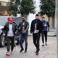 Erkek erkeğe muhabbet