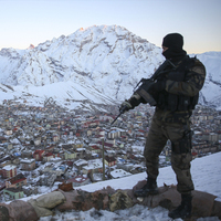 Kuş uçurtmuyorlar!