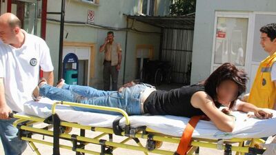 Kız öğrencilerin şoke eden erkek kavgası!