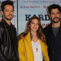 Burak Özçivit'ten sürpriz aşka ilk yorum