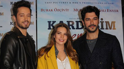 Burak Özçivit'ten sürpriz aşka ilk yorum