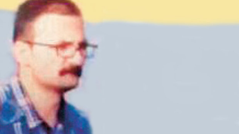 Canlı bomba tabancayla intihar etti!