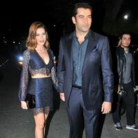 Nişanlısına koştu