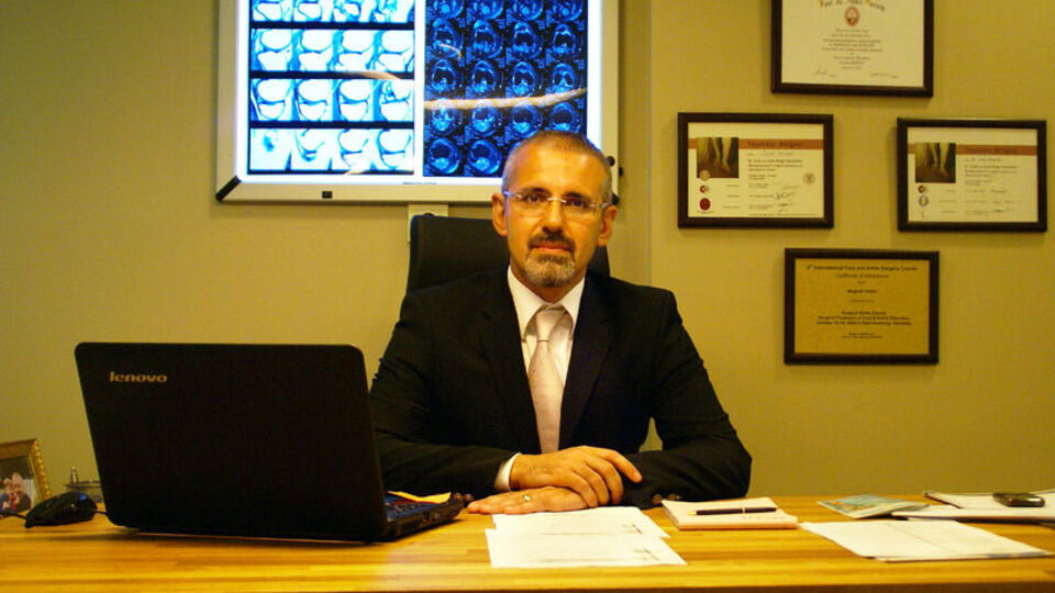 Topukludan vazgeçmeli miyiz?