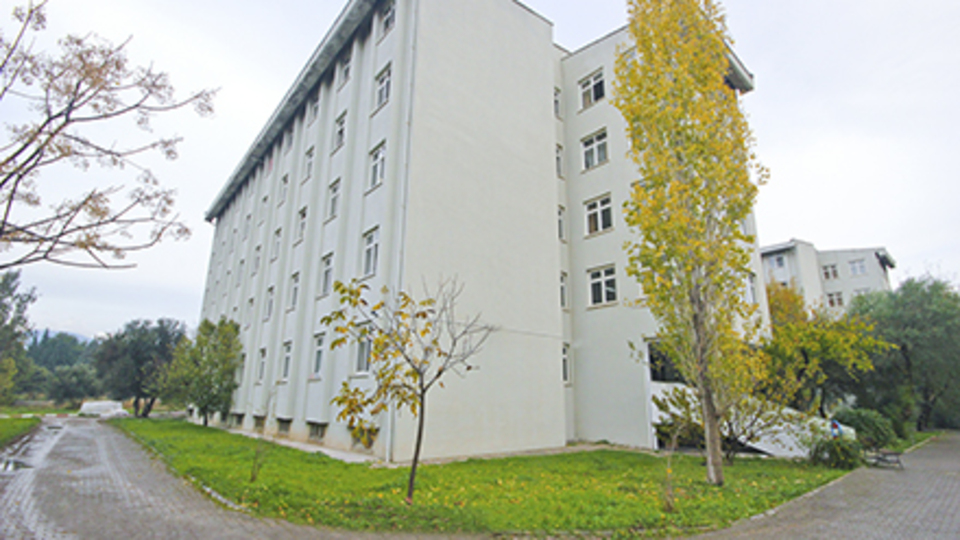 Kız yurduna terör operasyonu