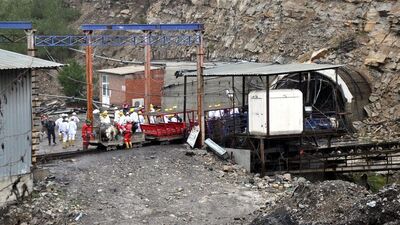 "En az 240 işçi havalandırma çıkışı olmadığı için öldü"