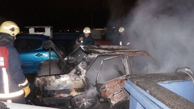 Uyuyan sürücü alevlerden son anda kurtuldu