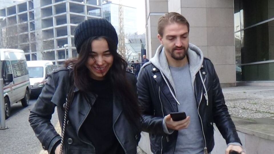 Asena Atalay: "Caner ile ilgili aşk haberi gelse..."