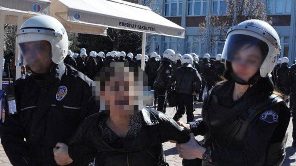 Anadolu Üniversitesi'nde gerginlik!