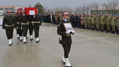 İdil şehidi törenle memleketine uğurlandı