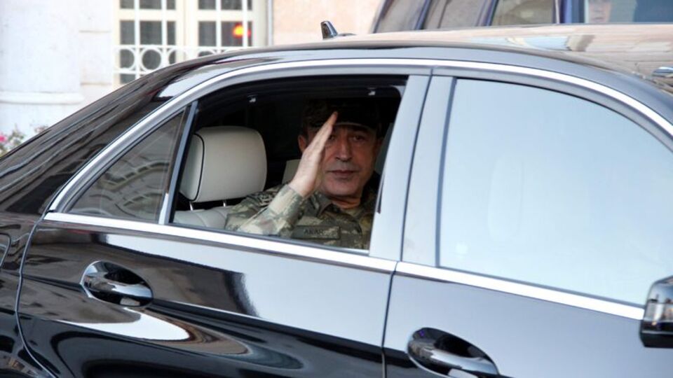 Genelkurmay Başkanı Kuveyt ve Katar'a gitti