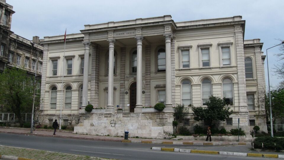 İstanbul Üniversitesi'nden o iddialara yanıt