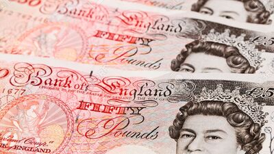 Sterlin'de 7 yıl sonra bir ilk