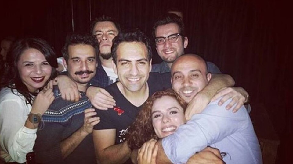 Çeyrek altın taktılar