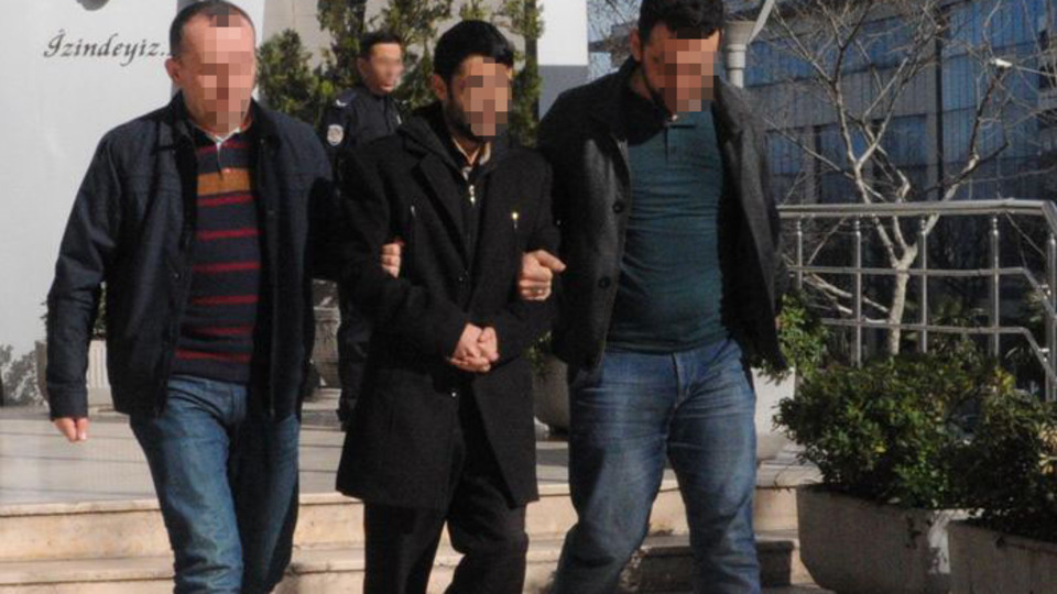 Erzak vaadiyle dolandıran şüpheli yakalandı