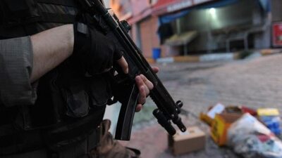 Kocaeli'de terör operasyonu: 22 gözaltı!