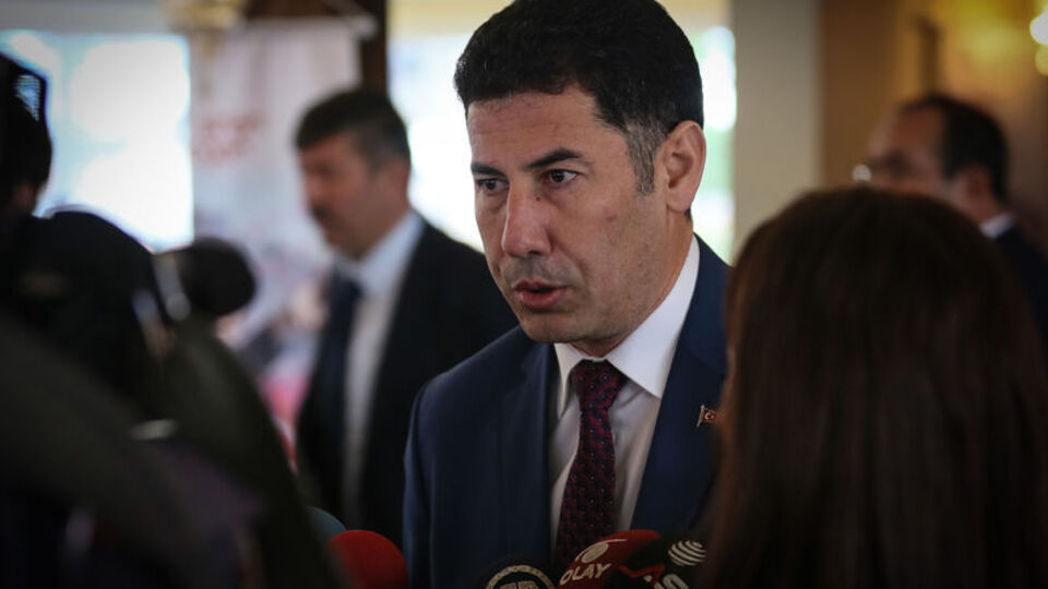 "Keyfi uygulamalar yönetime öfke olarak dönüyor"