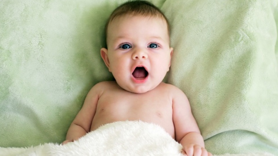 Bebeği sallayarak uyutursak ne olur?