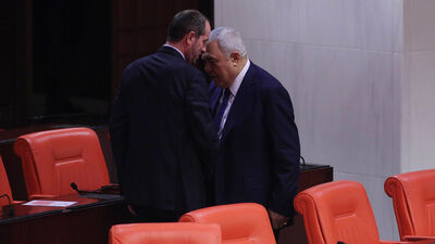 MHP'li ve HDP'li vekil kafa tokuşturdu