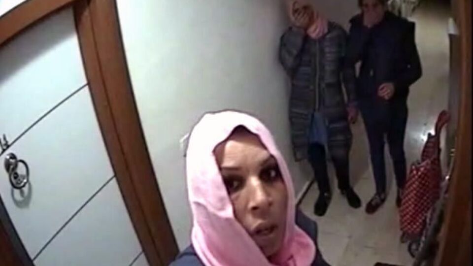 Hırsızlık için zorladıkları kapıda bakın neyle karşılaştılar!