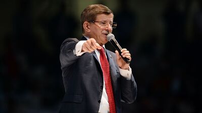 Başbakan Davutoğlu Gül'ü aradı