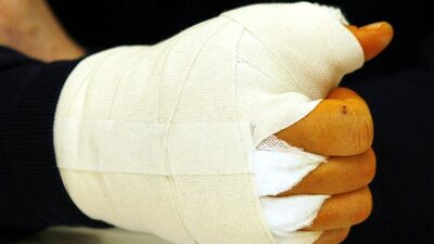 Kırık bileğine 17.5 milyon TL istiyor