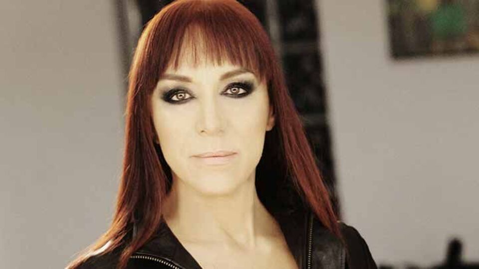 Leman Sam'dan sert tepki