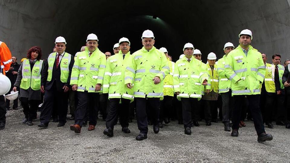 Türkiye'nin en uzun YHT tüneli tamamlandı