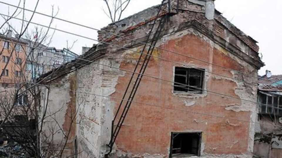 Bursa'da 1,5 milyon dolara satılık kilise!