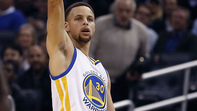 Curry'den yeni rekor!