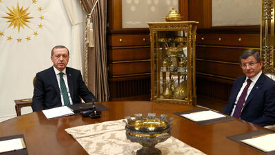 Davutoğlu, Erdoğan'ın doğum gününü kutladı