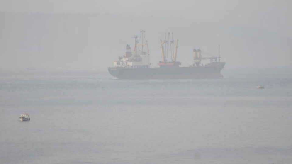 Çanakkale Boğazı transit gemi geçişlerine kapatıldı