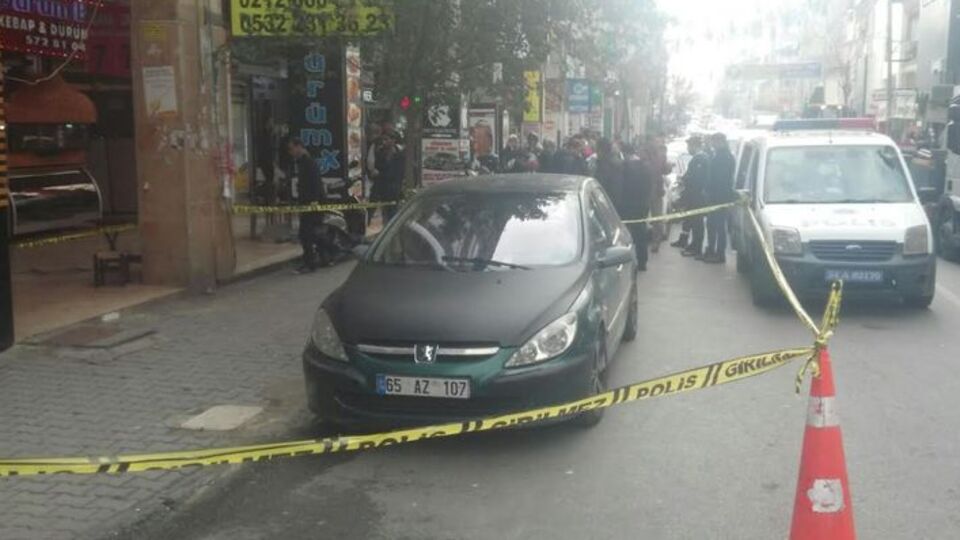 Bakırköy'de şüpheli araç alarmı! Aracın sahibi geldi ve...