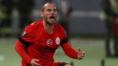 İtalyanlara Türk bayraklı gönderme