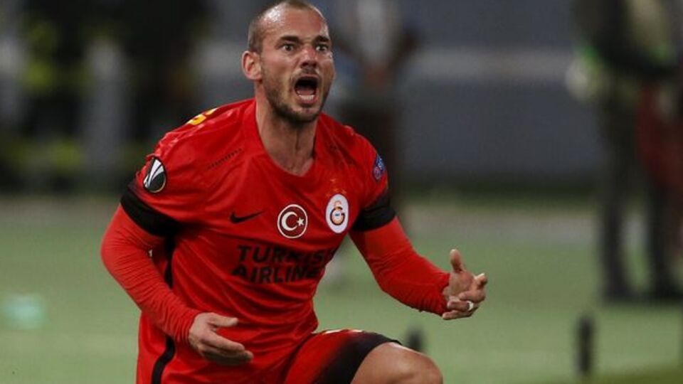 İtalyanlara Türk bayraklı gönderme