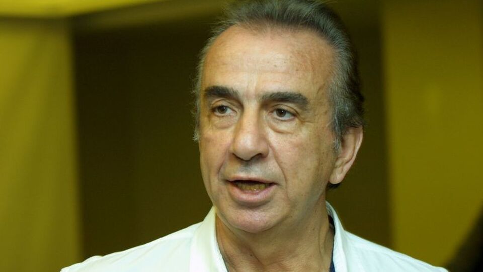 'Dümbüllü beni sahnede dövdü'