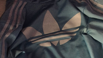 Sizce bu mont ne renk?