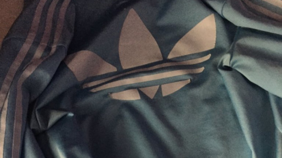 Sizce bu mont ne renk?