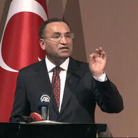 "Yeni anayasadan ümidim yok ama..."