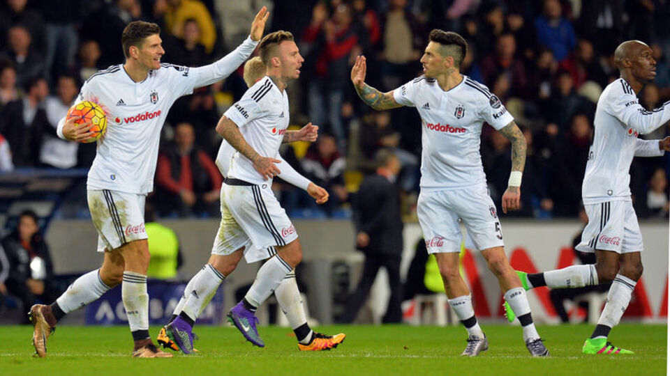 Beşiktaş deplasmanda kaybetmiyor