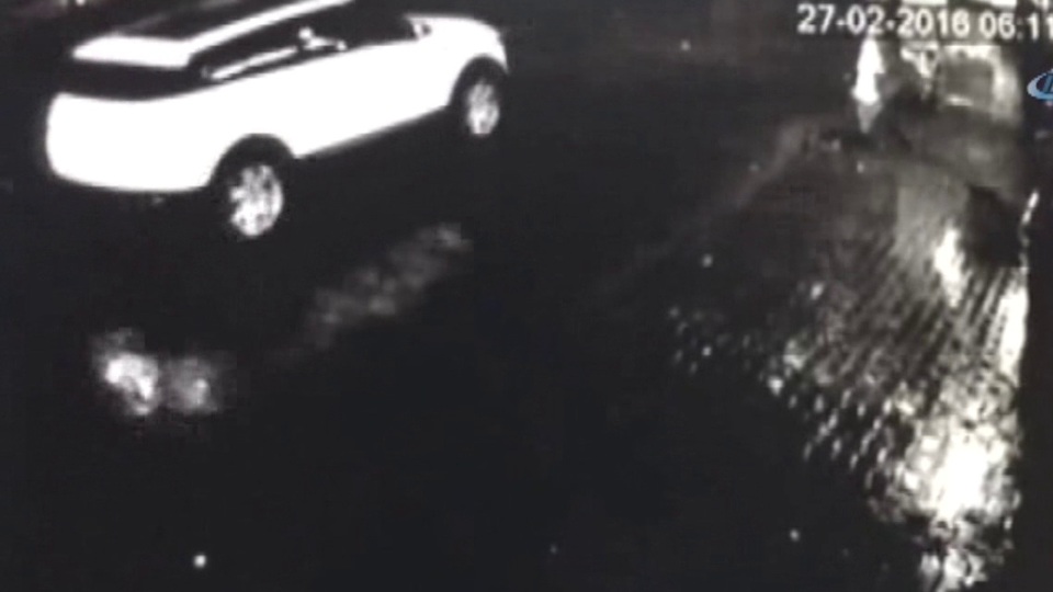 Pastaneyi böyle kurşunladı!