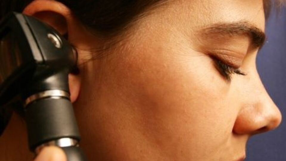 "S" VE "F" harflerini duymakta zorlanıyorsanız...