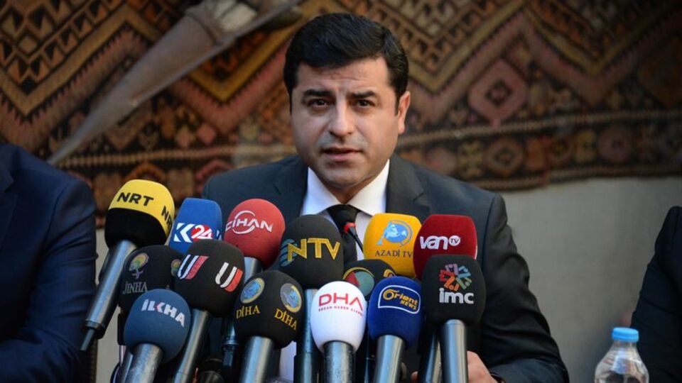 Demirtaş'tan Sur'a yürüyüş çağrısı!