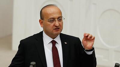 "Türkiye dünyanın yegane 'delikanlı sesi' olmuştur"