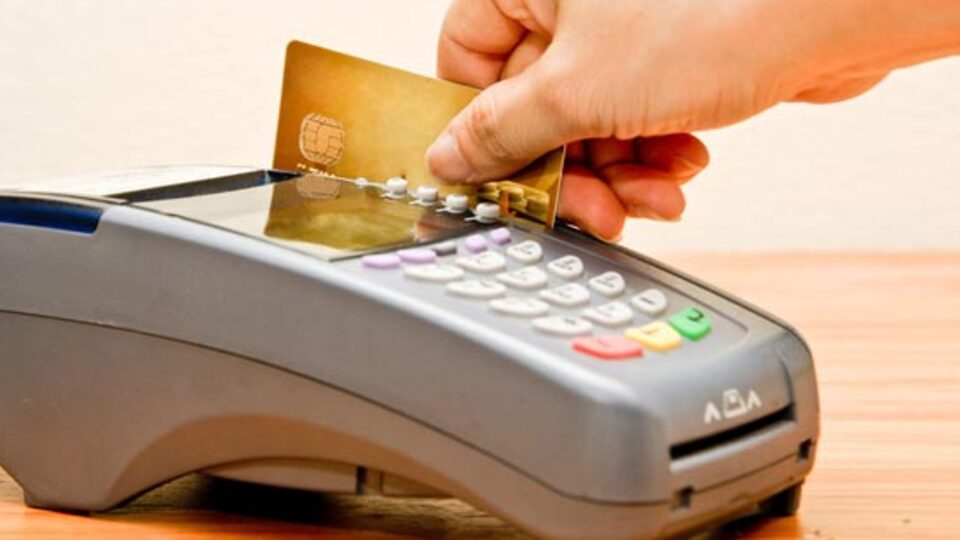 Dolandırıcılara '4 eşit taksitle ' ödeme!