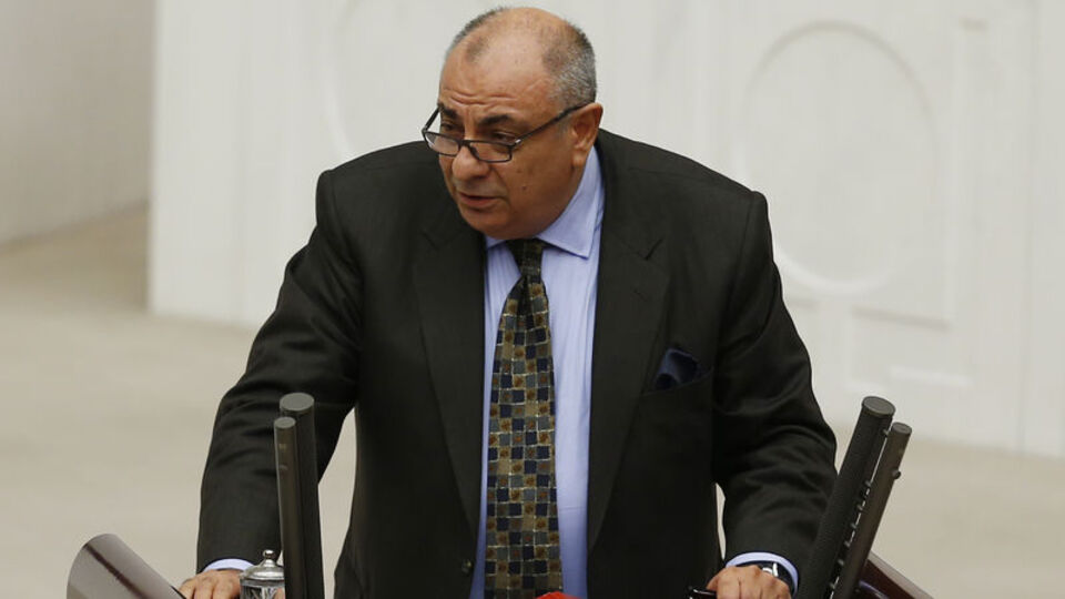 Türkeş'ten gizli çocuk iddiasına cevap