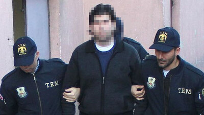 Lise öğretmenine 'Parelel yapı' gözaltısı!