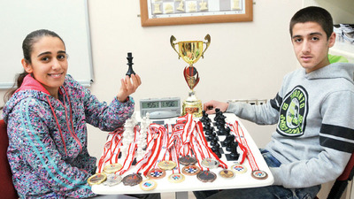 Sur'un şampiyon kardeşleri!