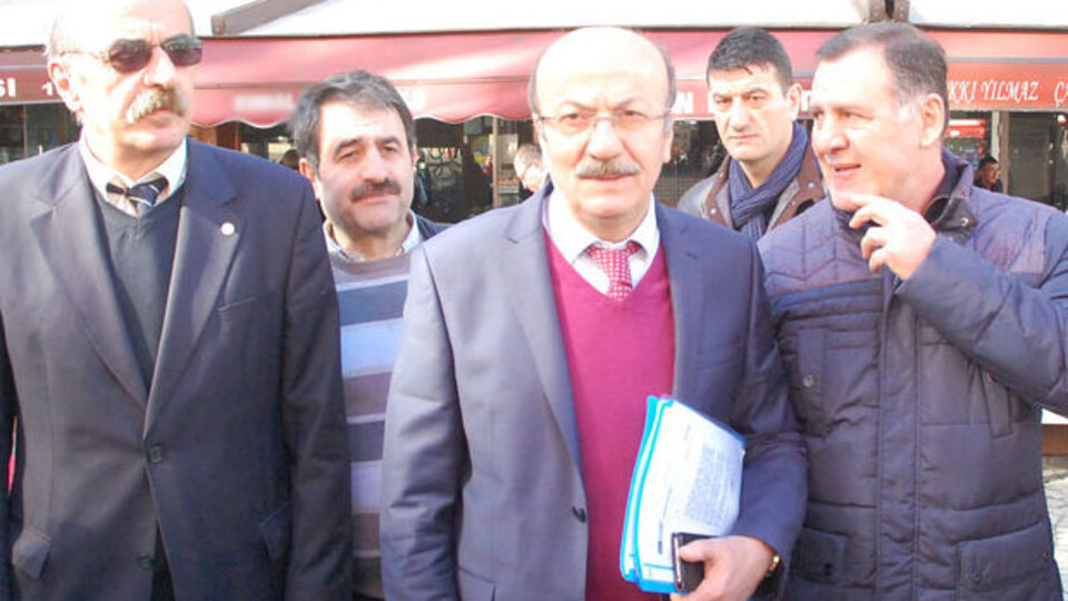 CHP'liler Rize'de lokantaya alınmadı!