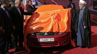 İran yerli otomobilini tanıttı